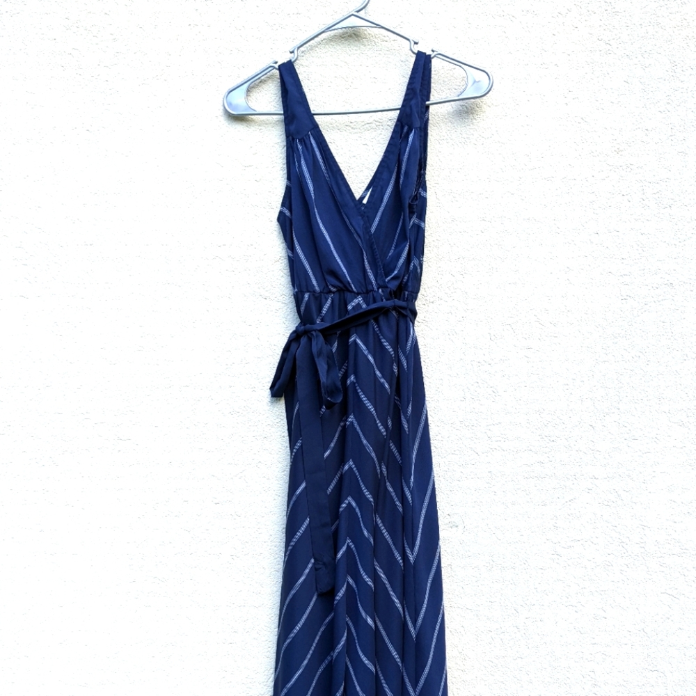 Maternity handkerchief sleeveless dress